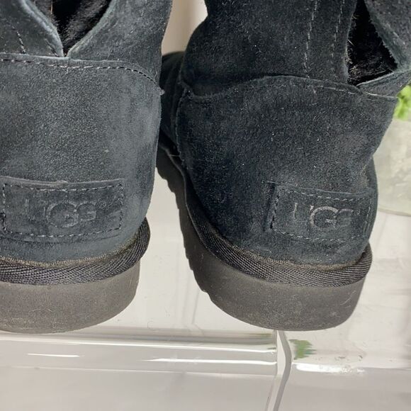 UGG AUSTRALIA REMORA BUCKLE BOOTIE FOLDOVER STYLE Black 8‎ - Picture 5 of 13